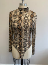 Load image into Gallery viewer, Leopard Bodysuit
